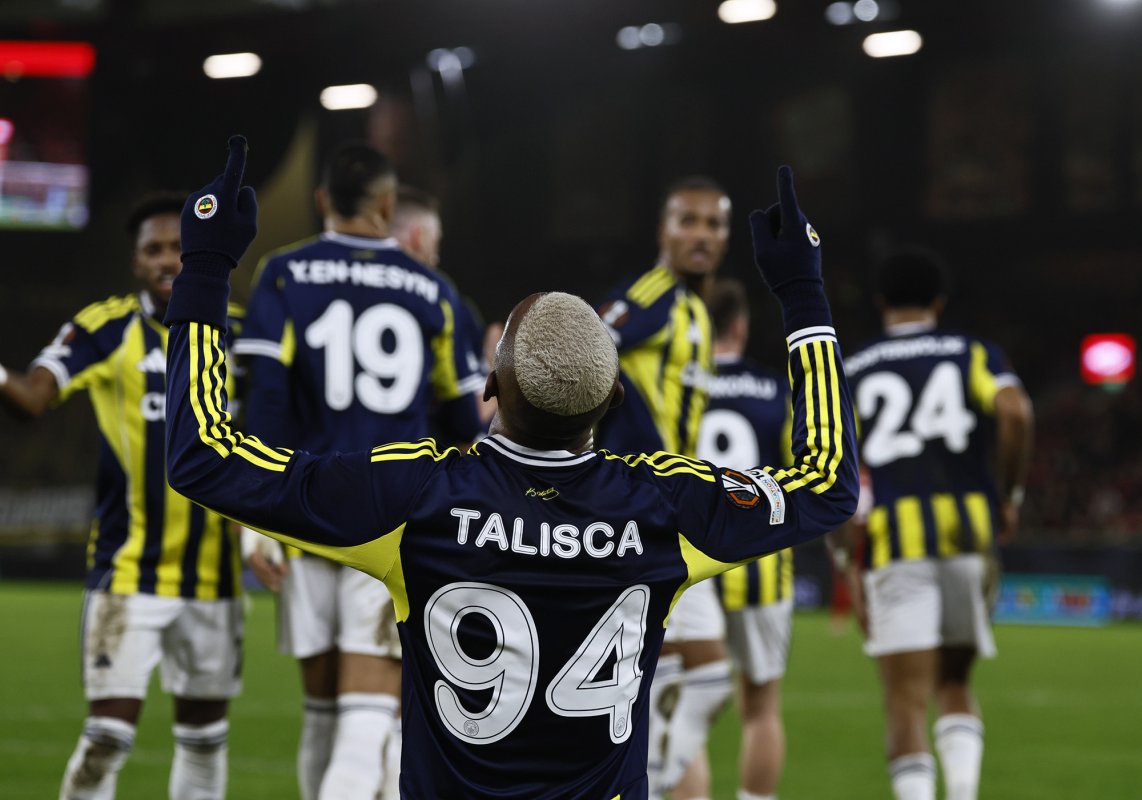 SK Brann 0-4 Fenerbahçe | Talisca’dan Hat-Trick, Fenerbahçe’den Gövde Gösterisi