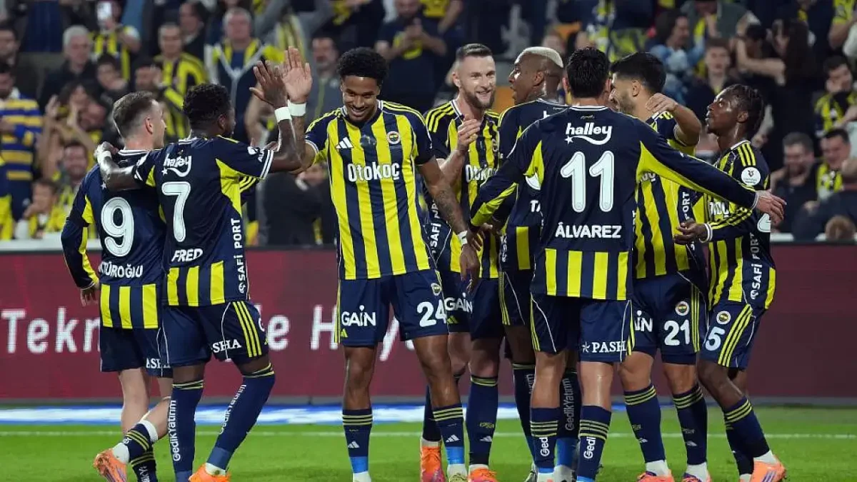 Kadıköy’de 6 Gollü Düellodan Fenerbahçe Galip Çıktı: 4-2