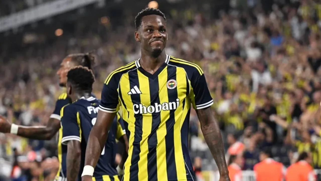 Mourinho Giderken 'Bomba' Bırakmış: Jhon Duran Sezonu Kapatabilir!