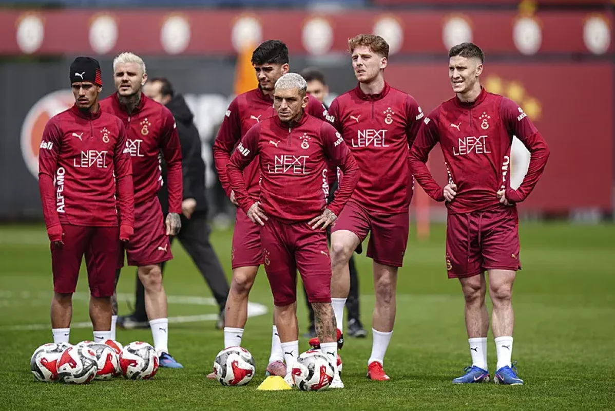 Galatasaray’dan Şampiyonluk Öncesi Sürpriz Hamle! Taraftara Açık Antrenman Kararı